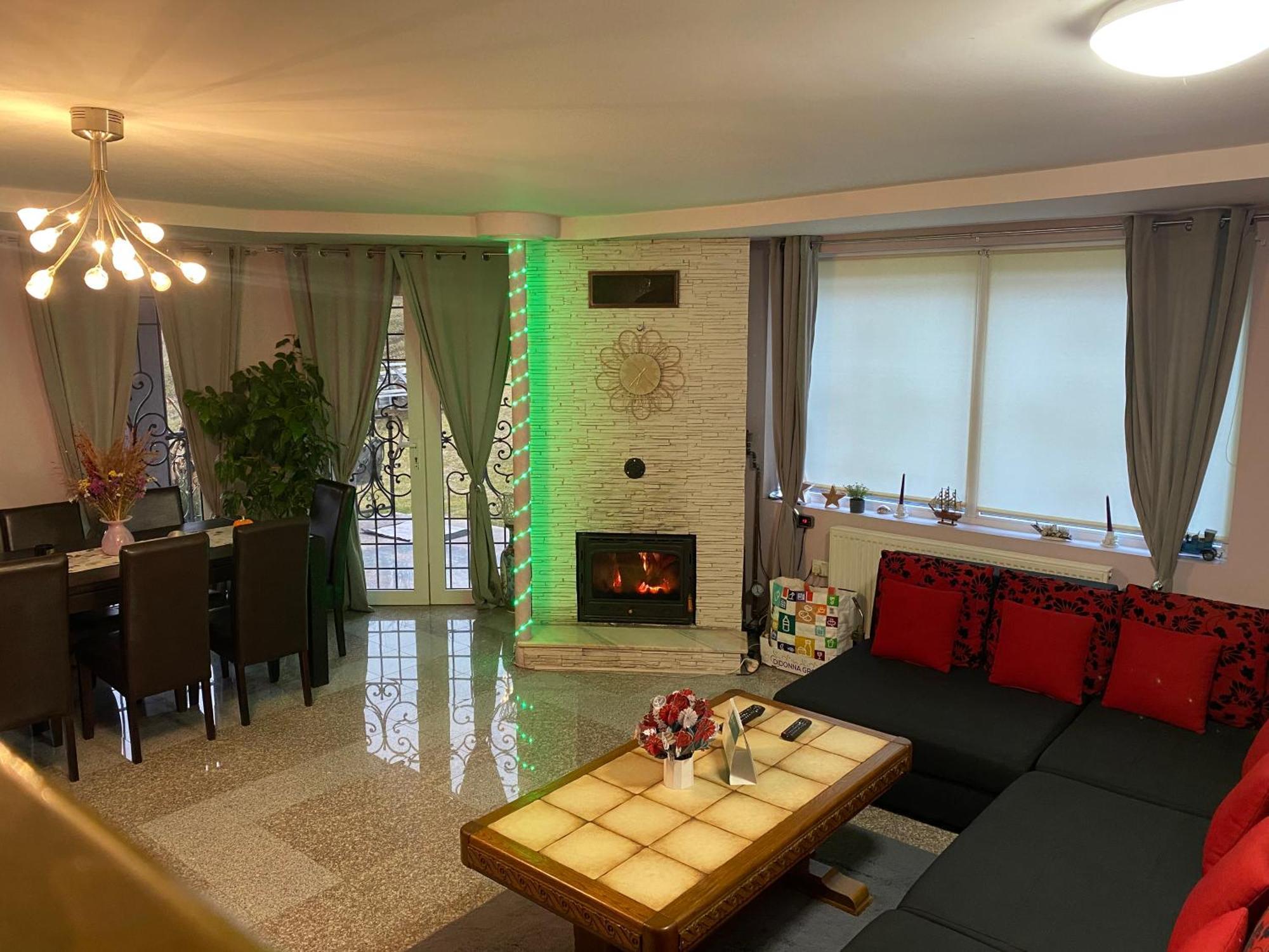Lidia House Apartamento Alba Iulia Exterior foto